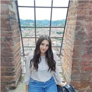Studentessa laureata in Economia Aziendale, al primo anno di Laure Magistrale offre ripetizioni per ragazze/i delle medie (qualsiasi materia) e superiori (matematica, inglese, francese ed economia aziendale